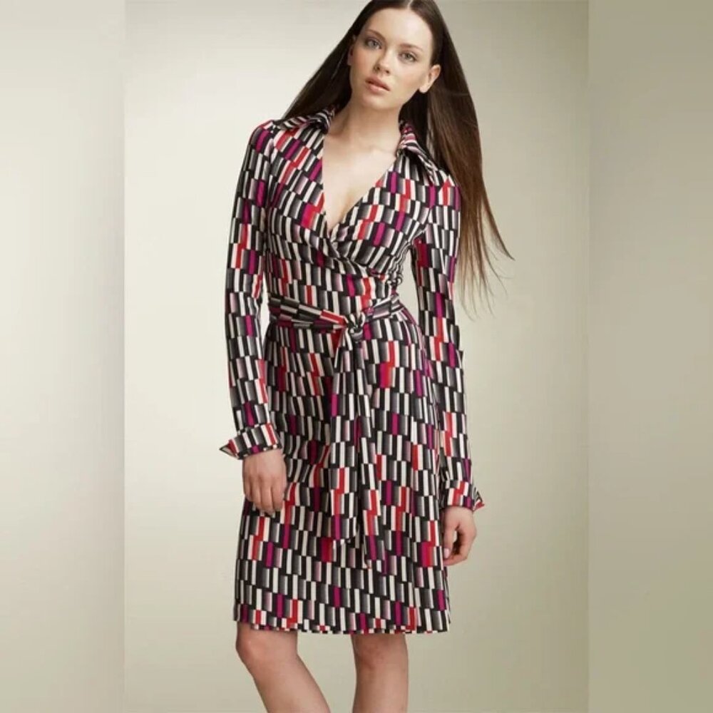 Diane Von Furstenberg Jeanne Wrap Silk Long Sleeve Dress 6